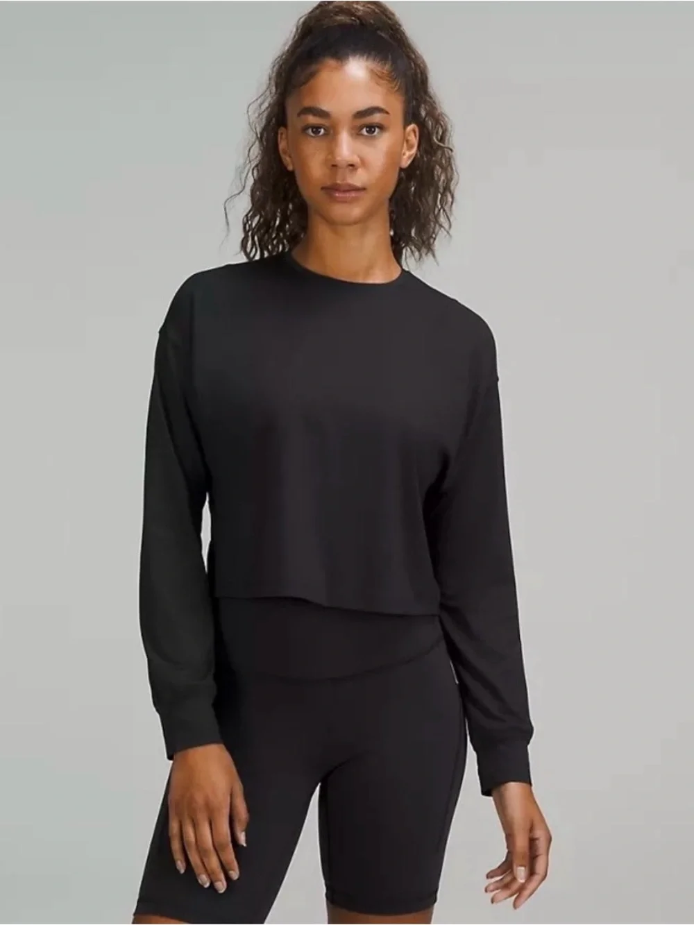 NWT Lululemon Abrasion Resistant Training Black Long Sleeve